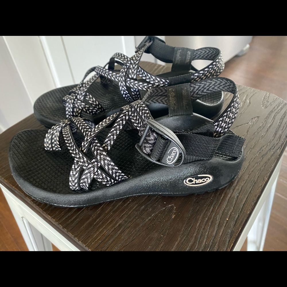 Black and white chacos